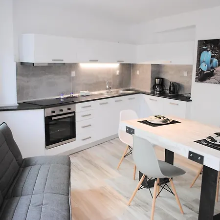 Panorama House *